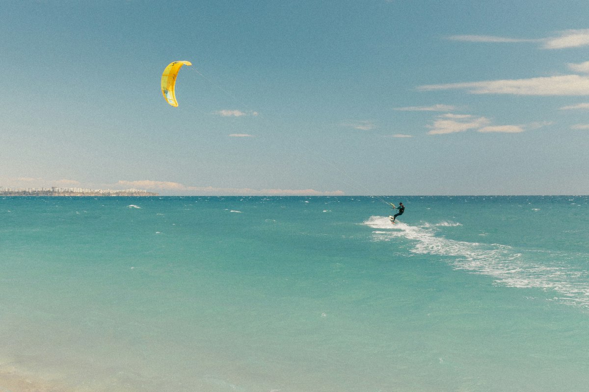 Scuola di kitesurf